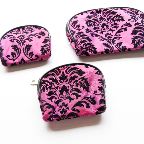 SET Makeup & Toiletry Bags - Picture 2 of 4